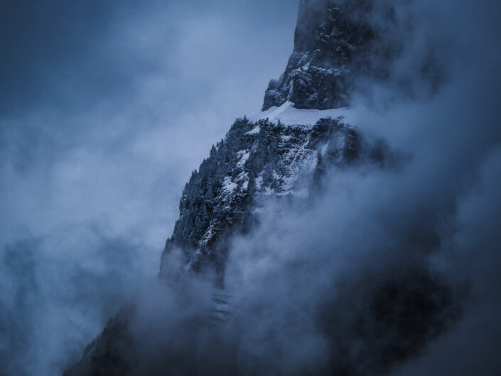 LES MONTAGNES HALLUCINées